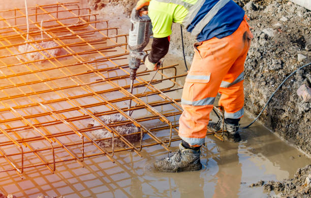Best Commercial Concrete Services in Villas, FL